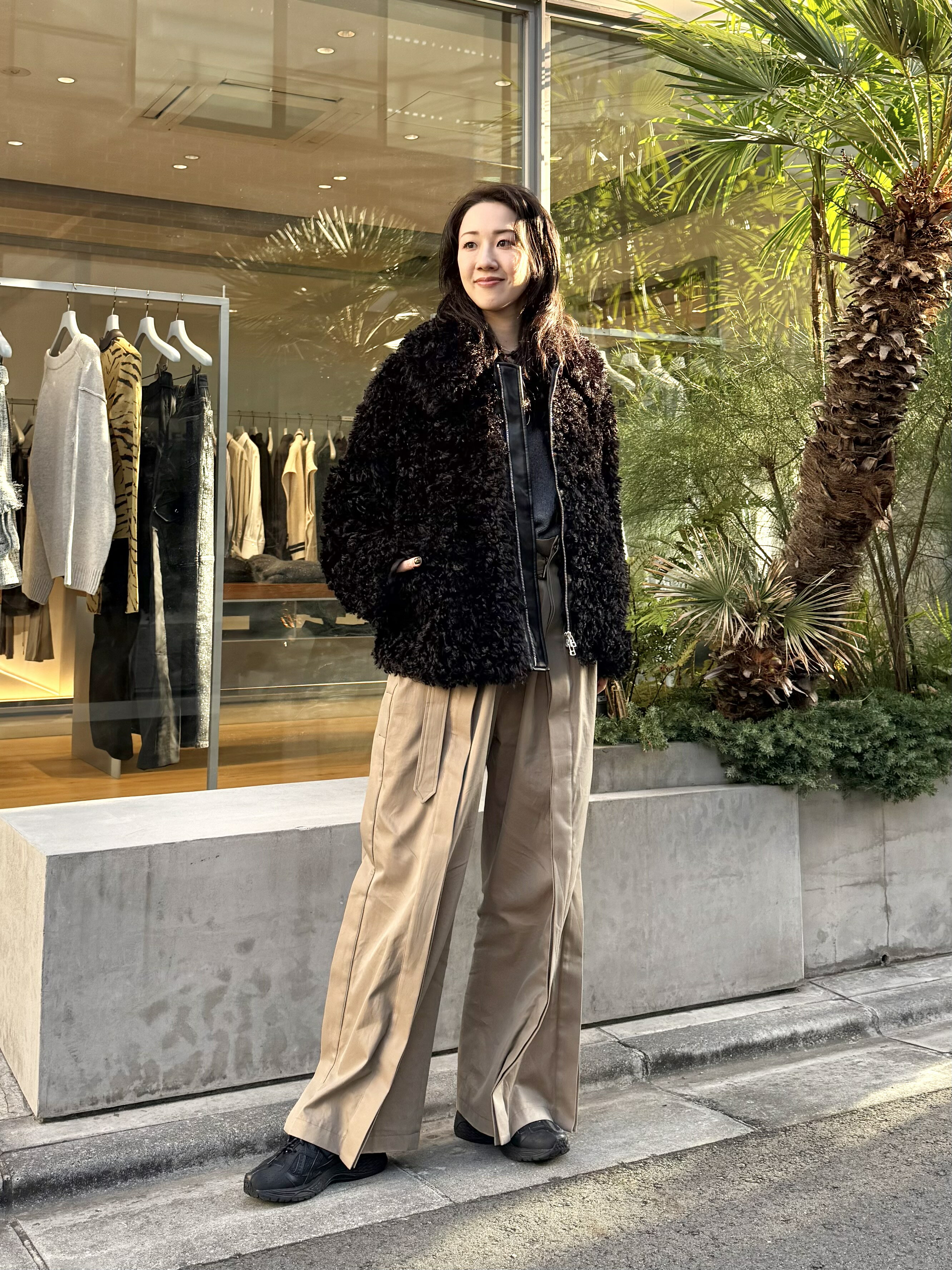 LOVELESSの【UNISEX】カルガンラムライクファーブルゾンを使ったコーディネートを紹介します。｜Rakuten Fashion(楽天ファッション／旧楽天ブランドアベニュー)6566877
