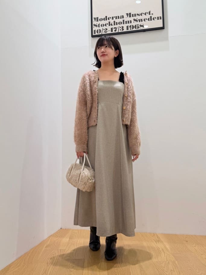 NATURAL BEAUTY BASICのフリルショルダージャンスカを使った