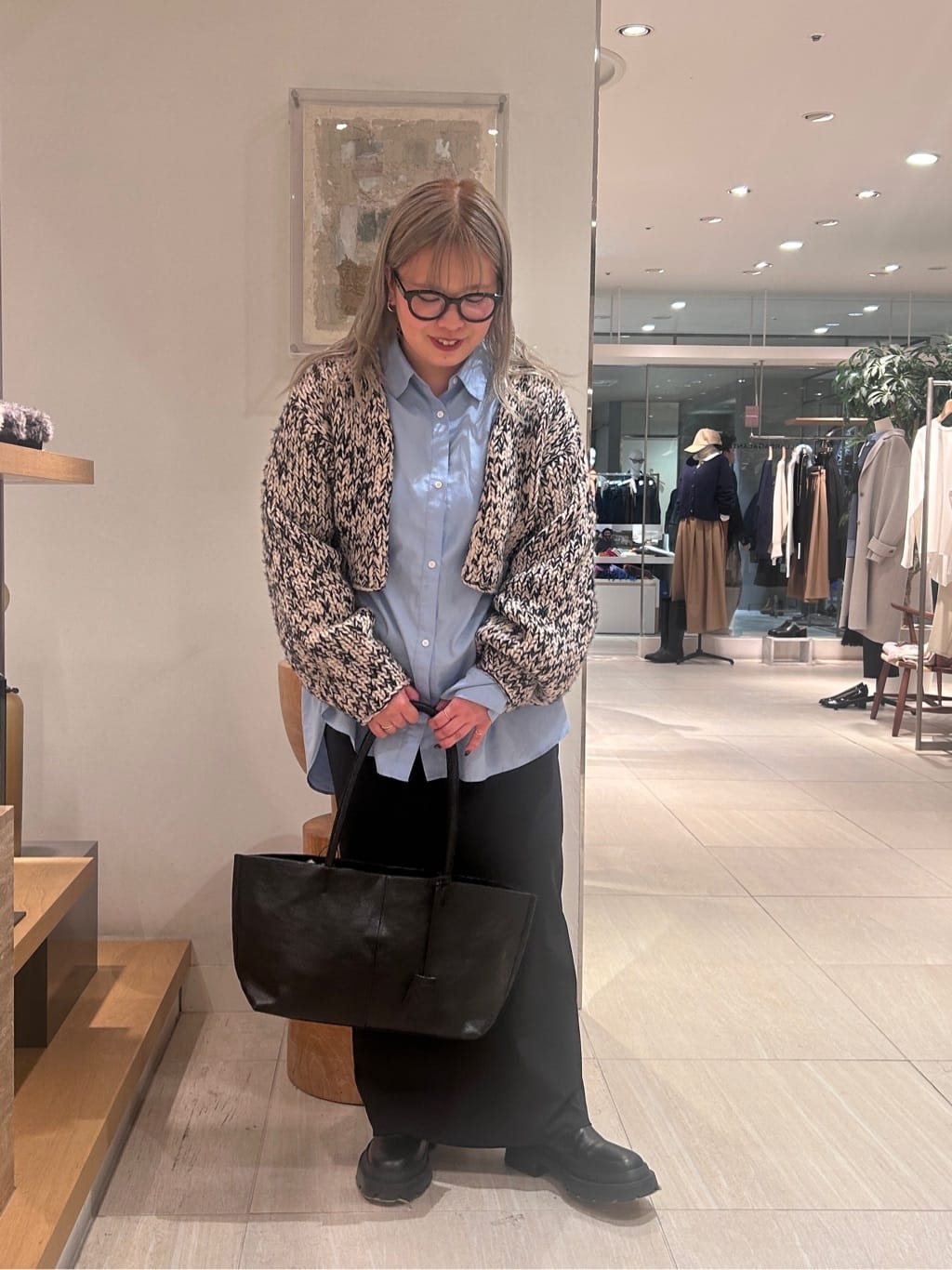 GALLARDAGALANTEの【3サイズ展開】ストレッチマキシタイトスカート2を使ったコーディネートを紹介します。｜Rakuten Fashion(楽天ファッション／旧楽天ブランドアベニュー)6576325