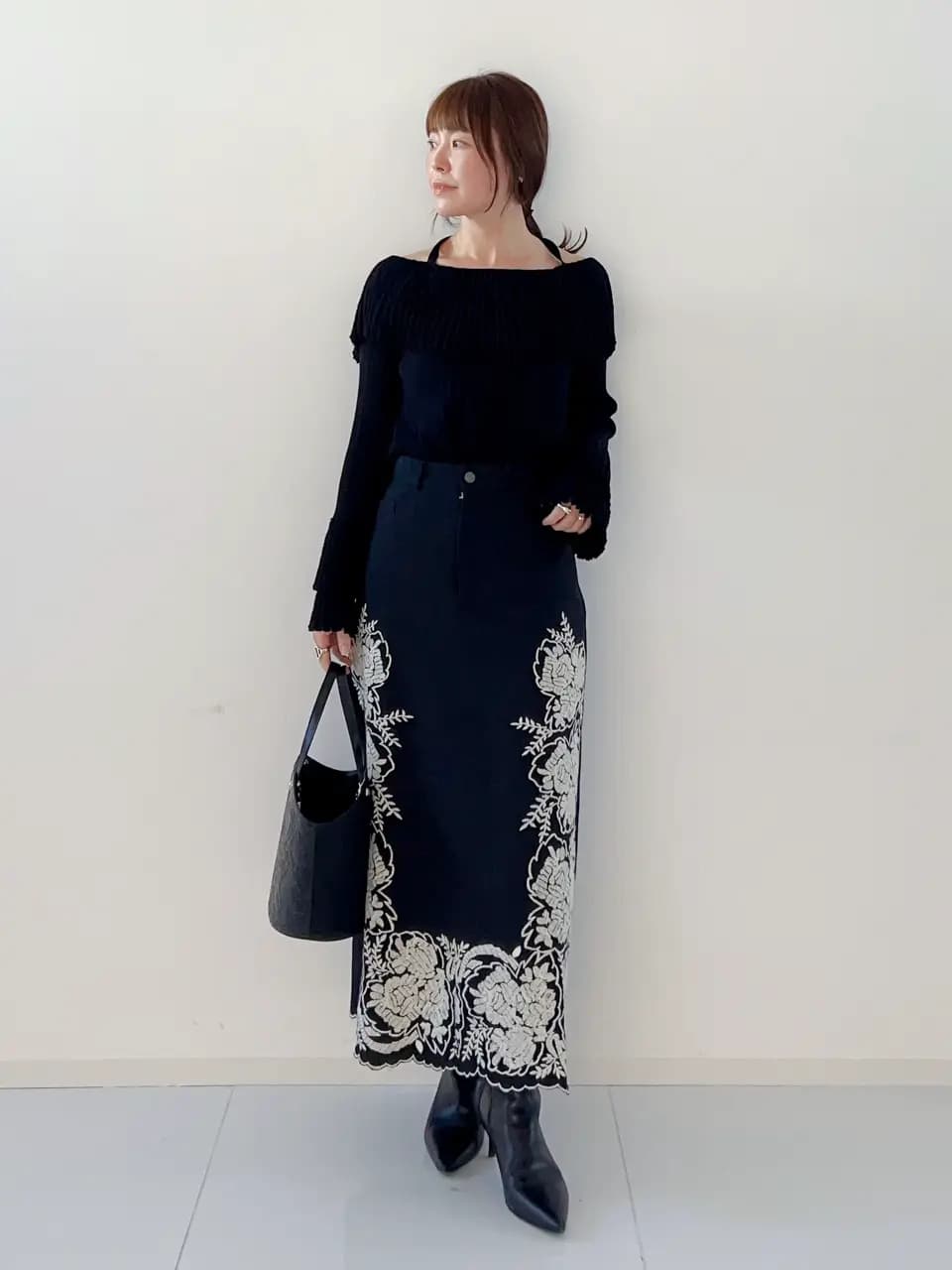 GRACE CONTINENTAL | エンブロイダリータイトスカート | Rakuten GRACE CONTINENTAL | エンブロイダリータイトスカート | Rakuten