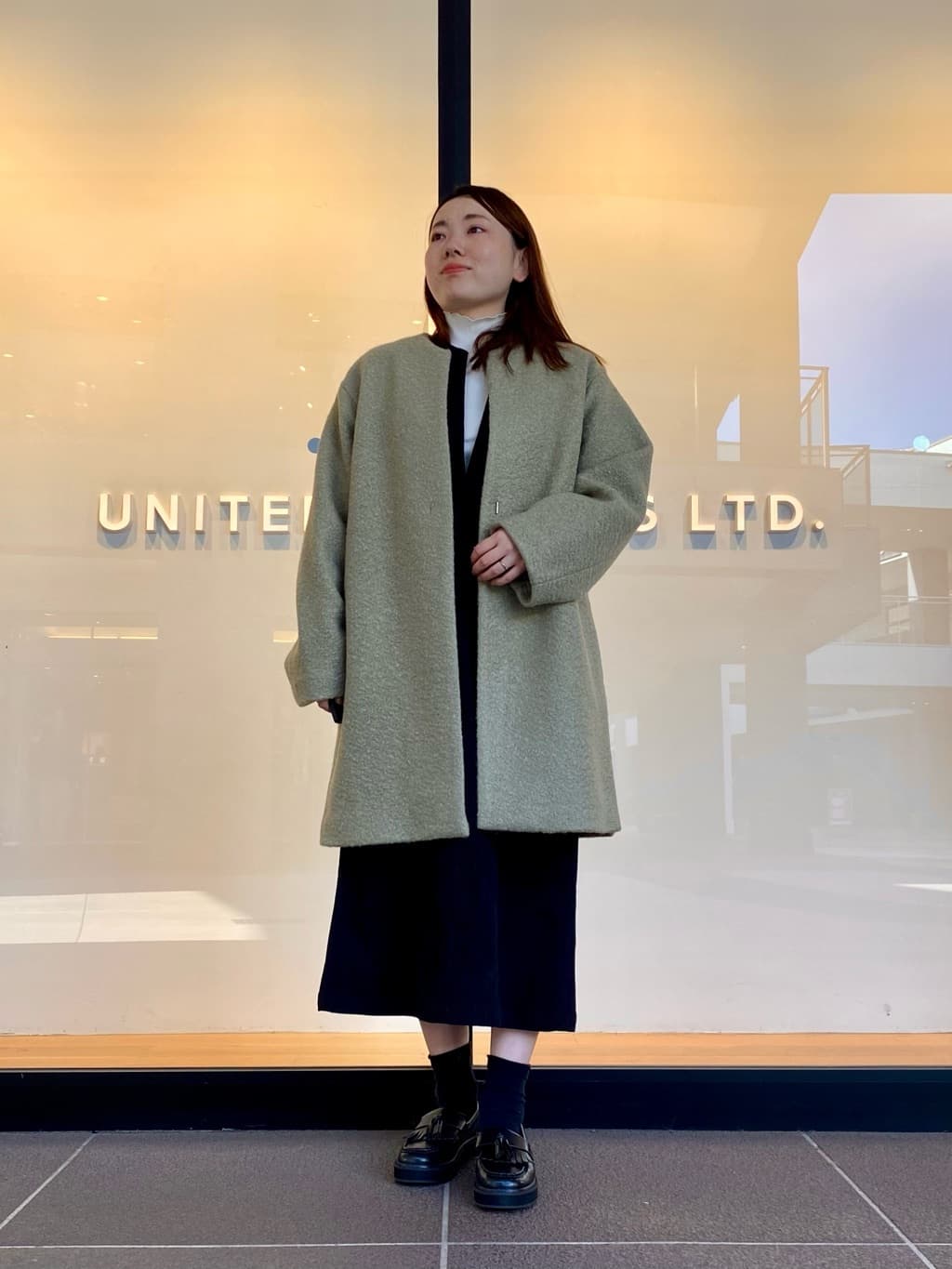 UNITED ARROWS LTD. OUTLETのブークレ メルトン キーネックコート を使ったコーディネート | Rakuten ...