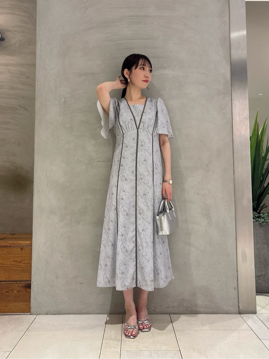 PROPORTION BODY DRESSING | 配色ライン花柄ワンピース | Rakuten