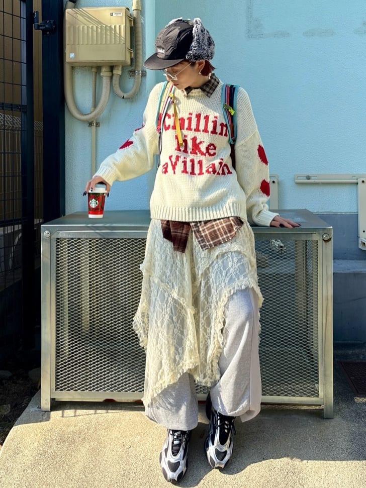 RODEO CROWNS WIDE BOWLのローゲージジャガードニットトップスを使ったコーディネートを紹介します。｜Rakuten Fashion(楽天ファッション／旧楽天ブランドアベニュー)6589823