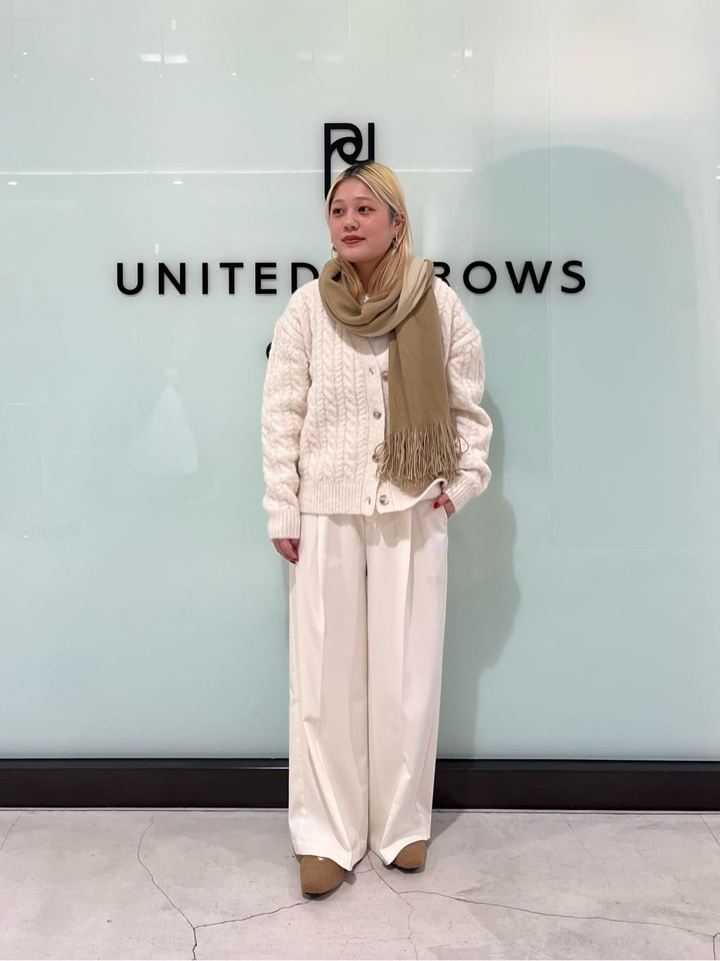 UNITED ARROWS LTD. OUTLETのケーブルニット カーディガン -2WAY-を使ったコーディネート | Rakuten ...
