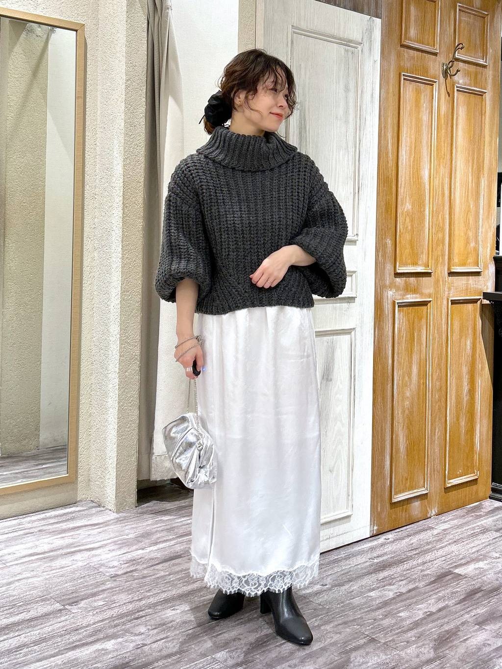 mysty womanのローゲージザックリ編みタートルを使ったコーディネートを紹介します。｜Rakuten Fashion(楽天ファッション／旧楽天ブランドアベニュー)6601320