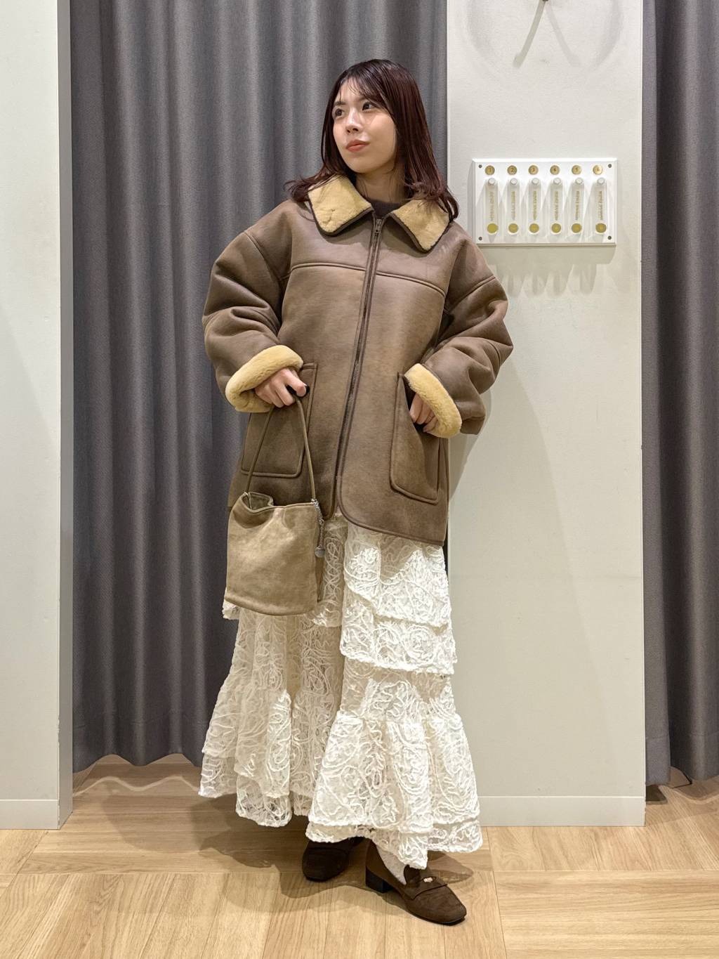 mysty womanのファーボンディングボマーブルゾンを使ったコーディネートを紹介します。｜Rakuten Fashion(楽天ファッション／旧楽天ブランドアベニュー)6601358