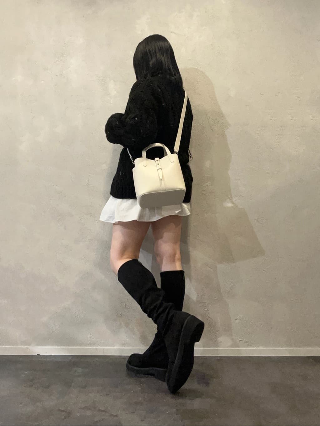 CHARLES & KEITH | チャンキーソール ロングブーツ | Rakuten Fashion