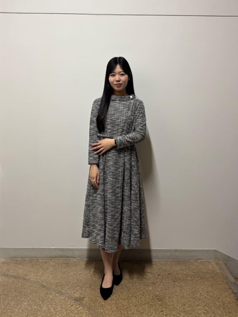 Viaggio Bluのツイードラメワンピースを使ったコーディネートを紹介します。｜Rakuten Fashion(楽天ファッション／旧楽天ブランドアベニュー)6606834