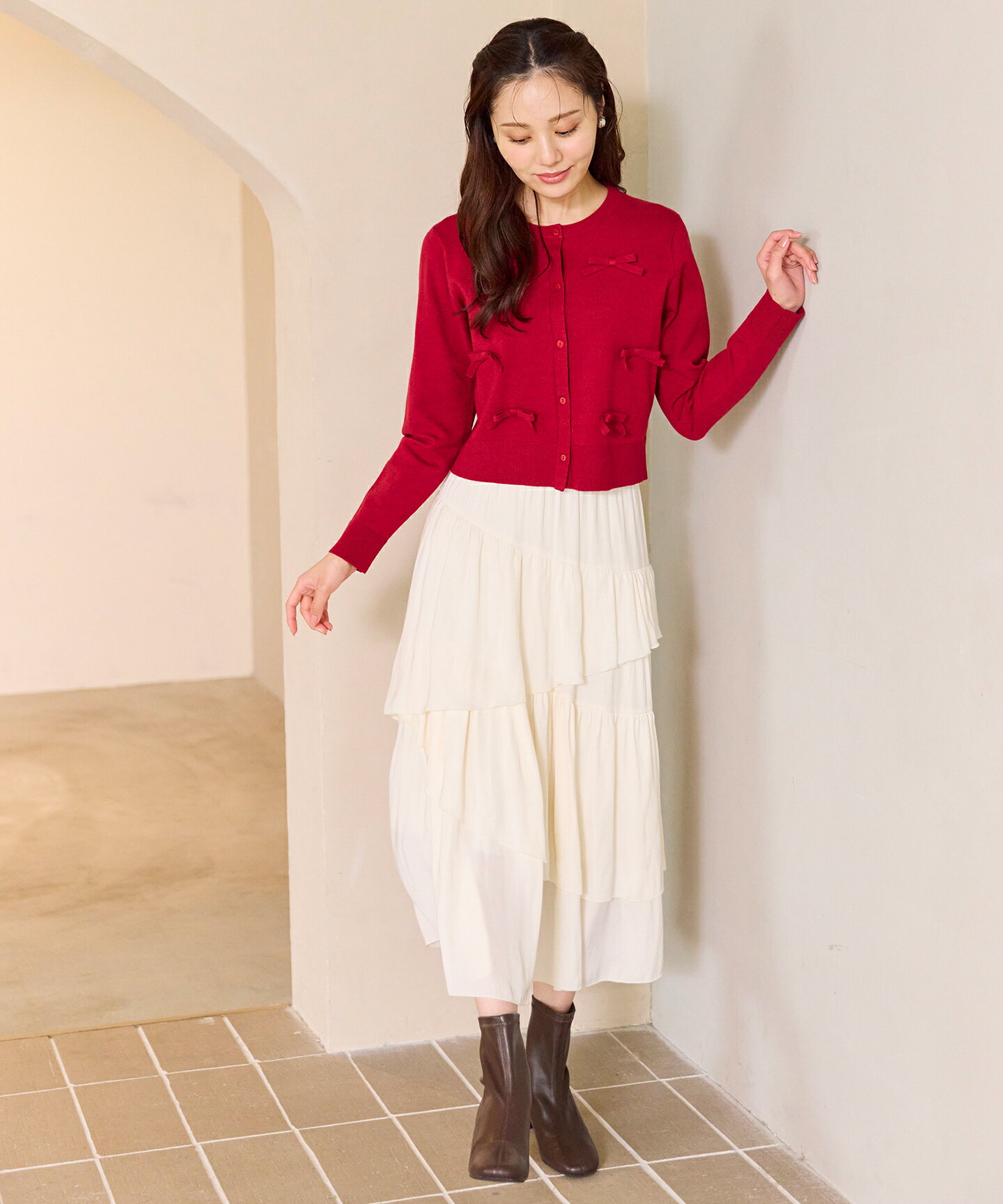 Ferouxのリボンディテール カーディガンを使ったコーディネートを紹介します。｜Rakuten Fashion(楽天ファッション／旧楽天ブランドアベニュー)6611049