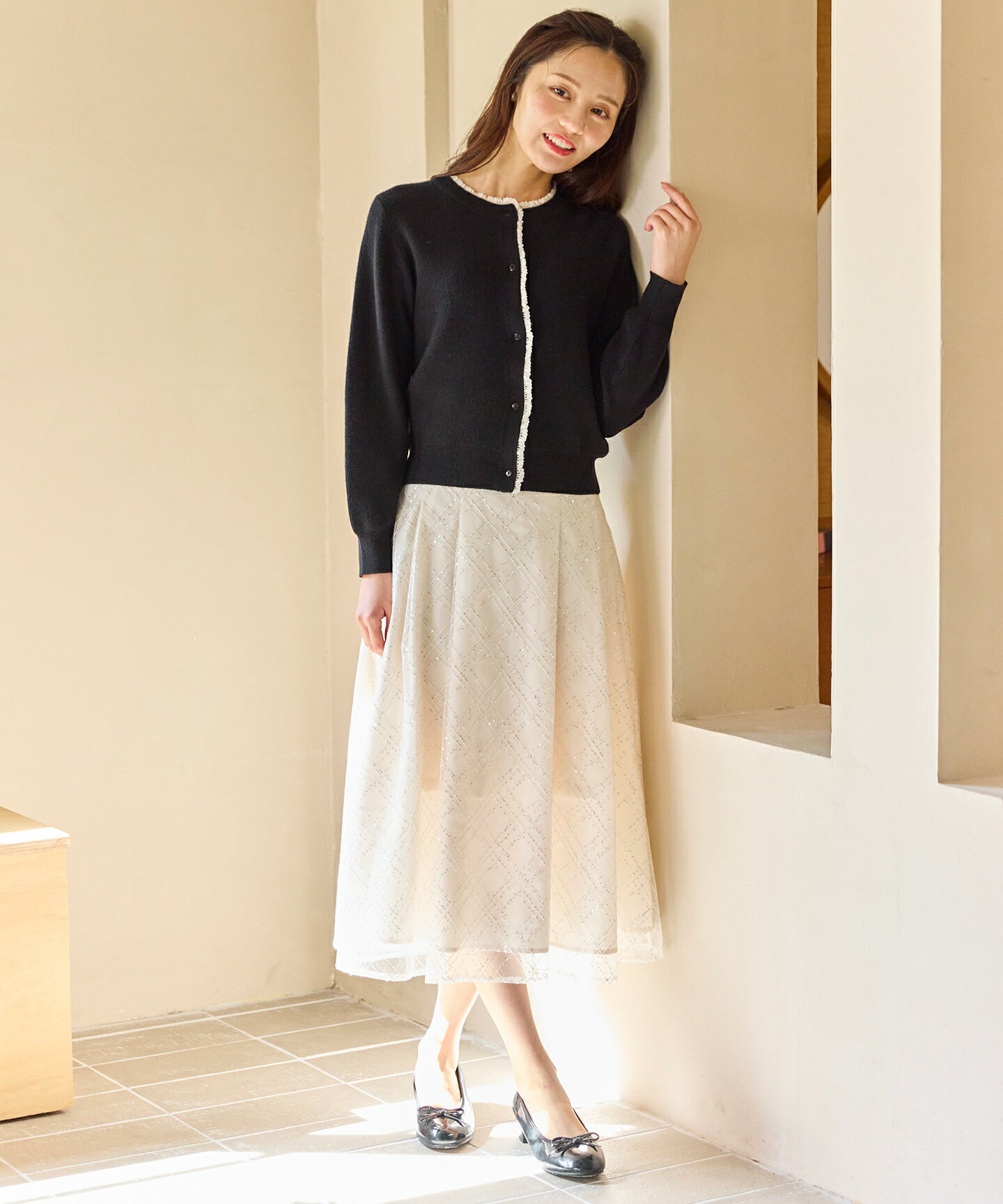 Ferouxのレーストリム ニット カーディガンを使ったコーディネートを紹介します。｜Rakuten Fashion(楽天ファッション／旧楽天ブランドアベニュー)6611068