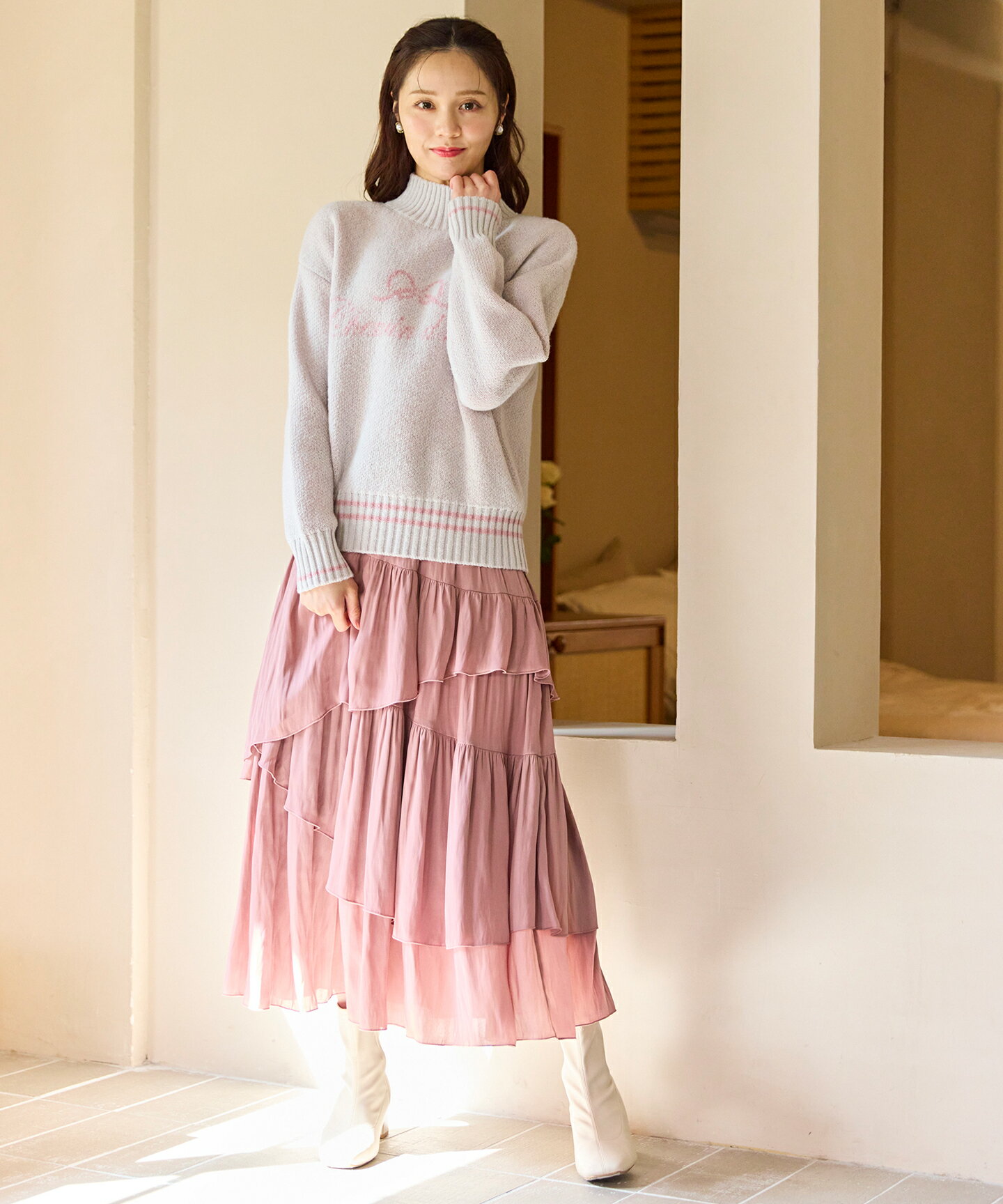 Ferouxのレタードハイネック プルオーバーを使ったコーディネートを紹介します。｜Rakuten Fashion(楽天ファッション／旧楽天ブランドアベニュー)6611053