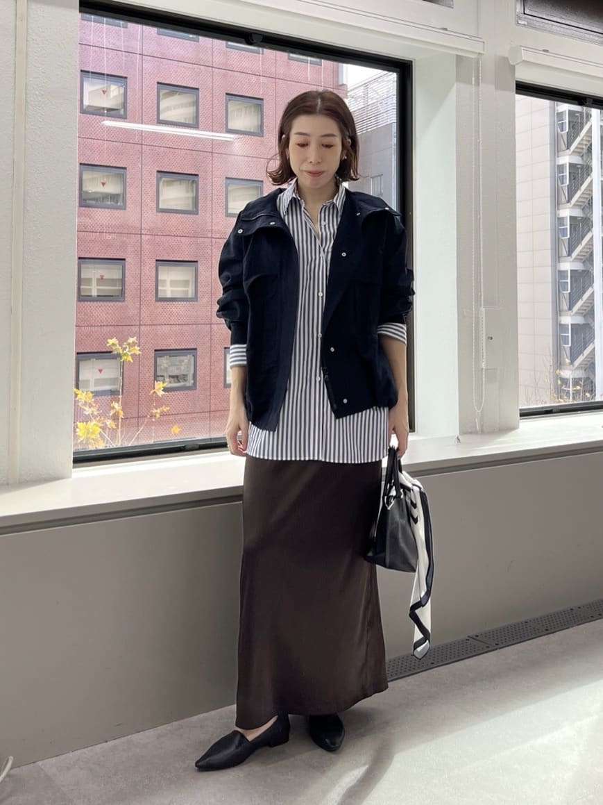GALLARDAGALANTEの【MANAKAコラボ】スカーフセットシャツを使ったコーディネートを紹介します。｜Rakuten Fashion(楽天ファッション／旧楽天ブランドアベニュー)6613833