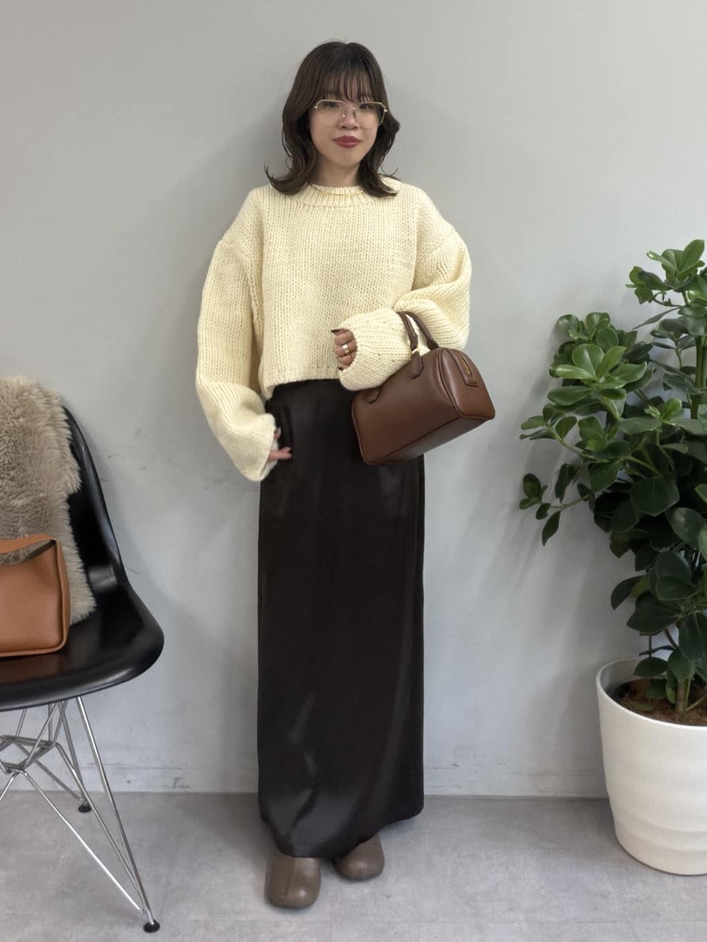 GALLARDAGALANTEの【手洗い可能】ストレッチサテンタイトスカートを使ったコーディネートを紹介します。｜Rakuten Fashion(楽天ファッション／旧楽天ブランドアベニュー)6623291