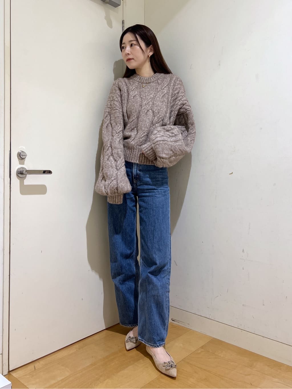 STACCATOのカラーグレインバックルフラットを使ったコーディネートを紹介します。｜Rakuten Fashion(楽天ファッション／旧楽天ブランドアベニュー)6629125