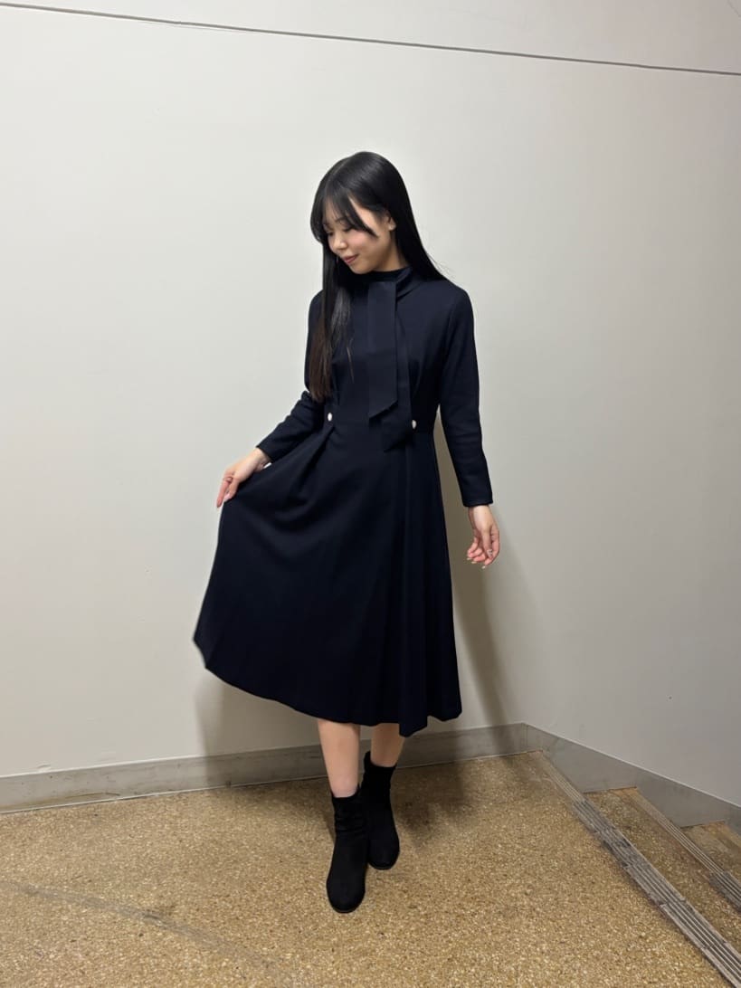 Viaggio Bluの【WEB限定カラーあり/新色追加】ルミナリー圧縮スムースワンピースを使ったコーディネートを紹介します。｜Rakuten Fashion(楽天ファッション／旧楽天ブランドアベニュー)6631536