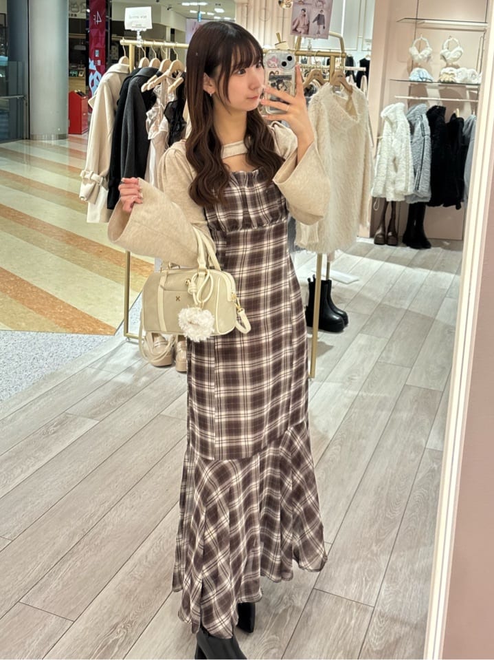 one after another NICE CLAUPの2枚セットチェックワンピを使った