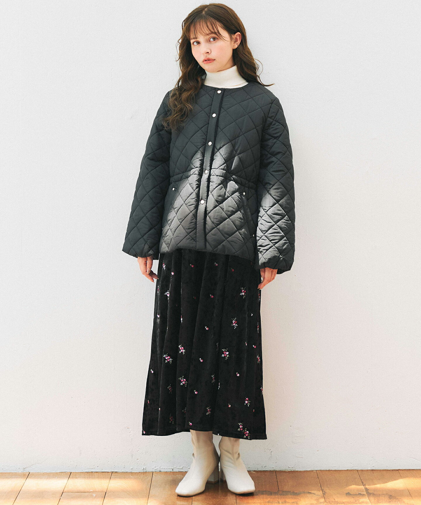 Ferouxのパールボタン リブタートル ニットを使ったコーディネートを紹介します。｜Rakuten Fashion(楽天ファッション／旧楽天ブランドアベニュー)6632590