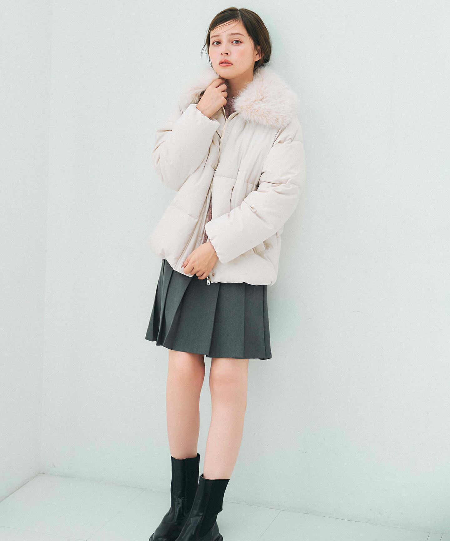 Ferouxのファーカラー付き・ダウン見え中綿 ジャケットを使ったコーディネートを紹介します。｜Rakuten Fashion(楽天ファッション／旧楽天ブランドアベニュー)6632844