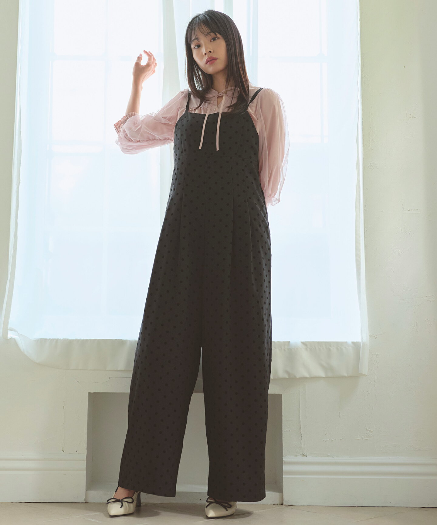 Ferouxの袖チュールリボンスキッパー ブラウスを使ったコーディネートを紹介します。｜Rakuten Fashion(楽天ファッション／旧楽天ブランドアベニュー)6632873