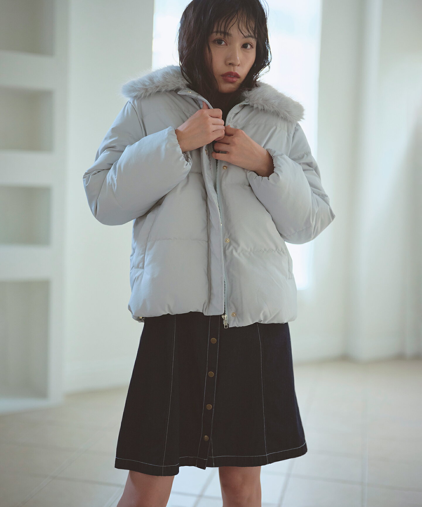 Ferouxのファーカラー付き・ダウン見え中綿 ジャケットを使ったコーディネートを紹介します。｜Rakuten Fashion(楽天ファッション／旧楽天ブランドアベニュー)6632938