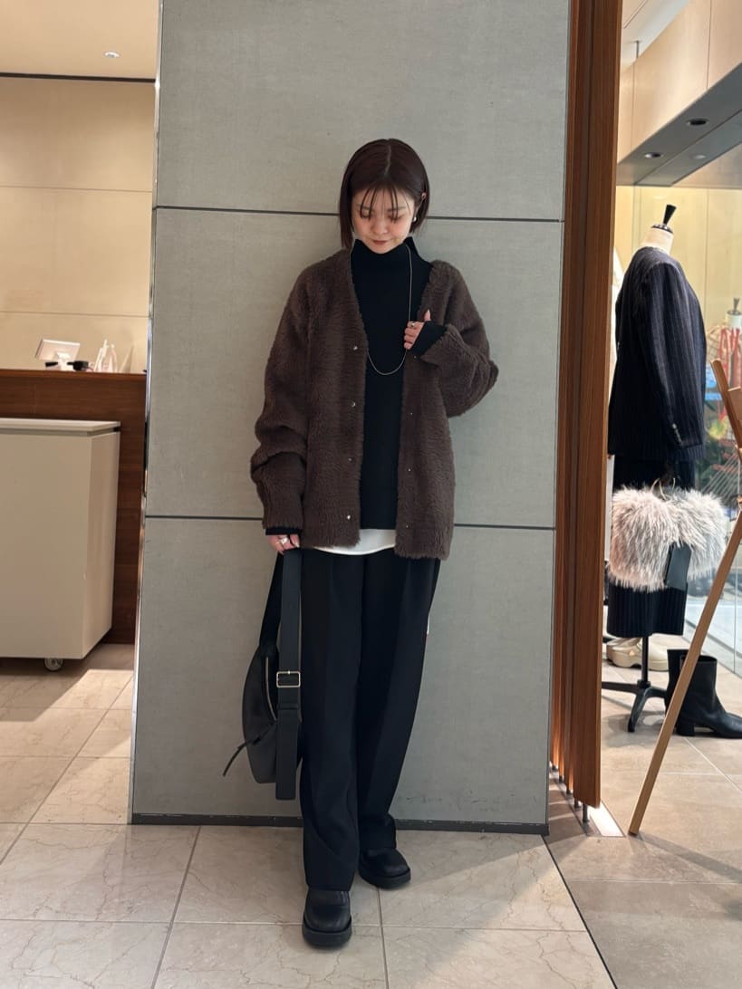 GALLARDAGALANTEのラウンドブラウスTeeを使ったコーディネートを紹介します。｜Rakuten Fashion(楽天ファッション／旧楽天ブランドアベニュー)6649857