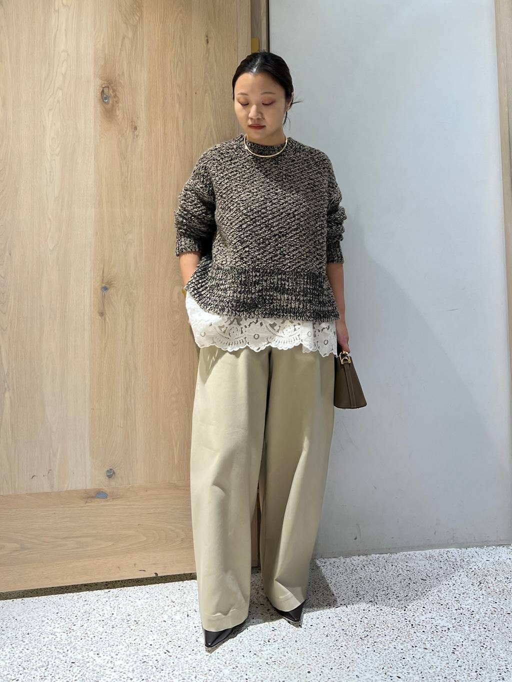 Curensologyのトリプルクロスパンツを使ったコーディネートを紹介します。｜Rakuten Fashion(楽天ファッション／旧楽天ブランドアベニュー)6651674