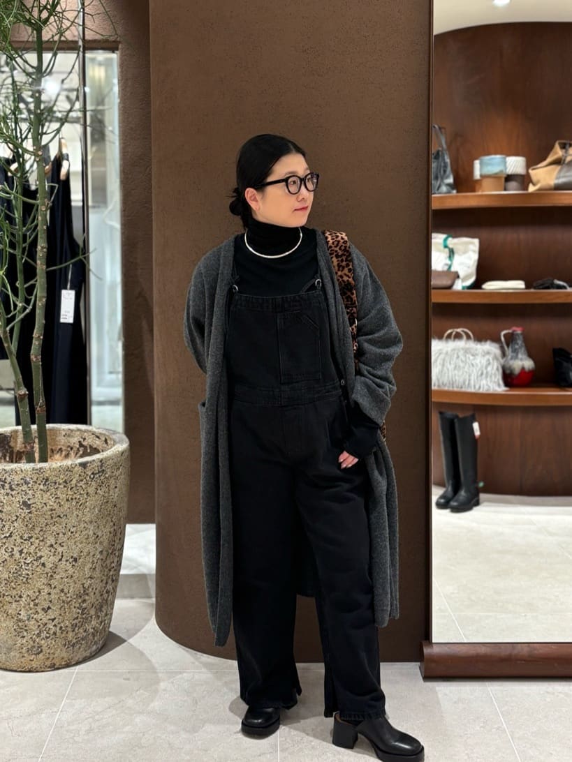 GALLARDAGALANTEの【ミニマルで万能!】ネックカフを使ったコーディネートを紹介します。｜Rakuten Fashion(楽天ファッション／旧楽天ブランドアベニュー)6654333