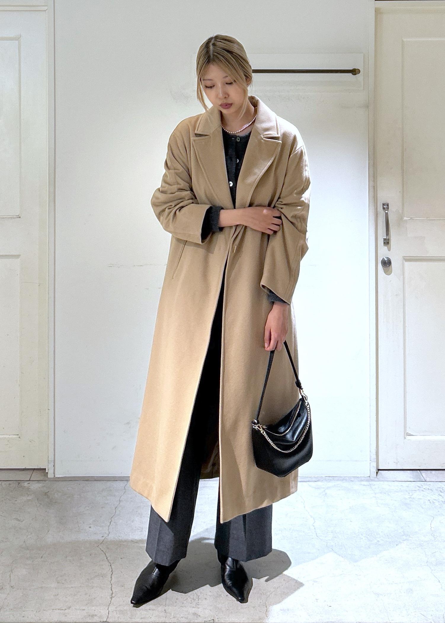 SALON adam et rope'のピュアカシミヤナロートレンチコートを使ったコーディネートを紹介します。｜Rakuten Fashion(楽天ファッション／旧楽天ブランドアベニュー)6687788