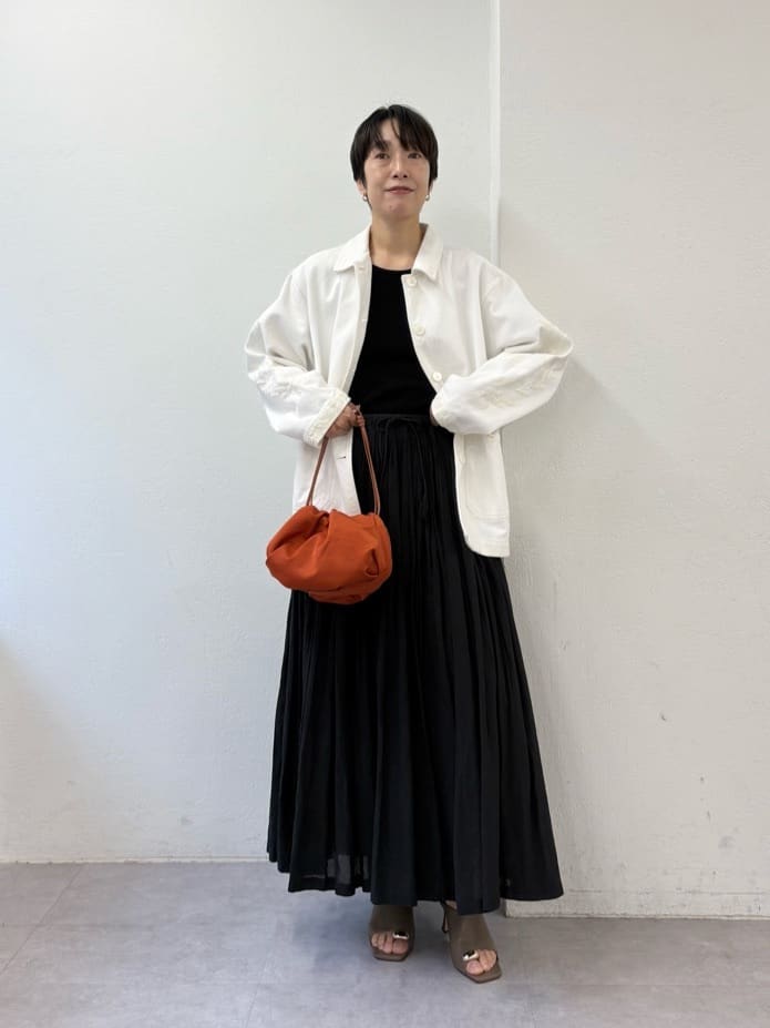 GALLARDAGALANTEの【Dhritie】【手洗い可】エンブロイダリージャケットを使ったコーディネートを紹介します。｜Rakuten Fashion(楽天ファッション／旧楽天ブランドアベニュー)6659098