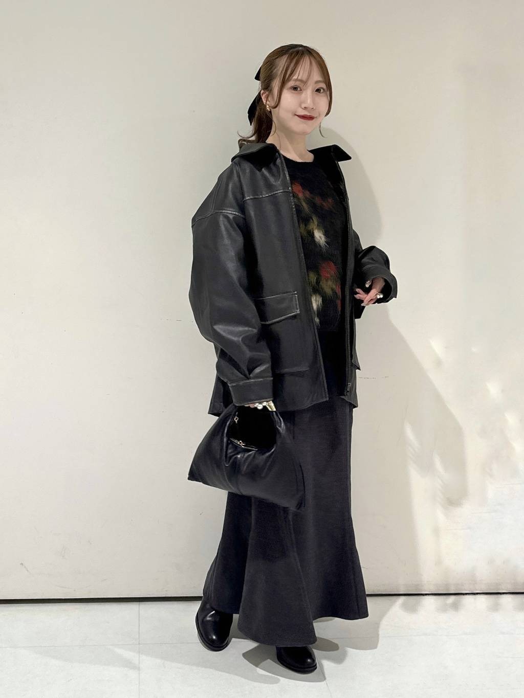 mysty womanのフラワージャガードシャギーニットを使ったコーディネートを紹介します。｜Rakuten Fashion(楽天ファッション／旧楽天ブランドアベニュー)6665207