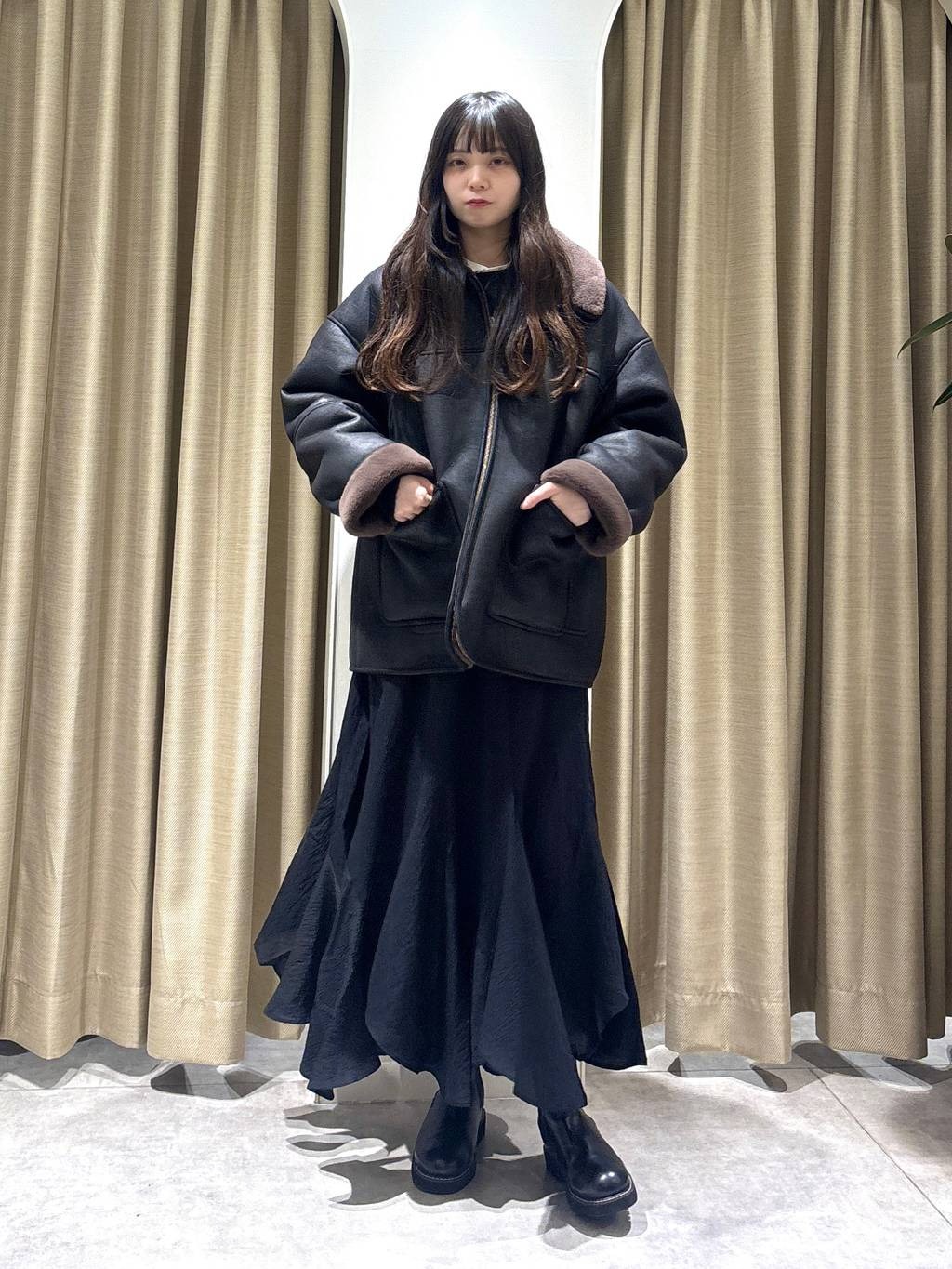 mysty womanのファーボンディングボマーブルゾンを使ったコーディネートを紹介します。｜Rakuten Fashion(楽天ファッション／旧楽天ブランドアベニュー)6668396