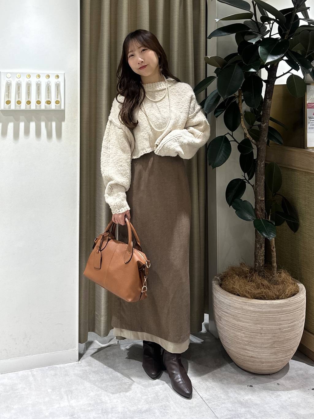 mysty womanの3ゲージネップヤーンショートニットを使ったコーディネートを紹介します。｜Rakuten Fashion(楽天ファッション／旧楽天ブランドアベニュー)6672449