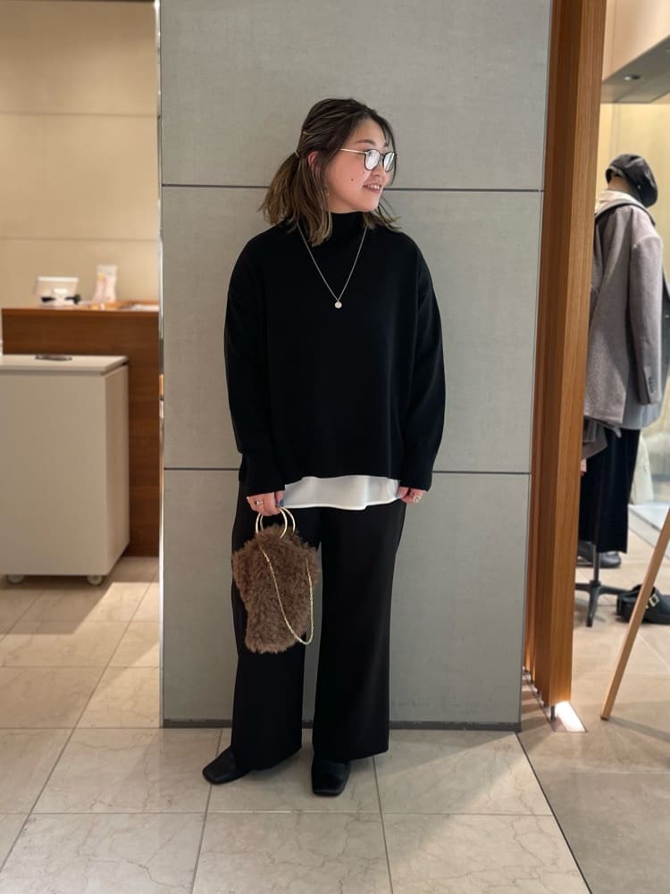 GALLARDAGALANTEのラウンドブラウスTeeを使ったコーディネートを紹介します。｜Rakuten Fashion(楽天ファッション／旧楽天ブランドアベニュー)6680570