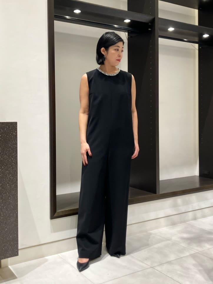 allurevilleの【LOULOU WILLOUGHBY】ビジューオールインワンを使ったコーディネートを紹介します。｜Rakuten Fashion(楽天ファッション／旧楽天ブランドアベニュー)6683030