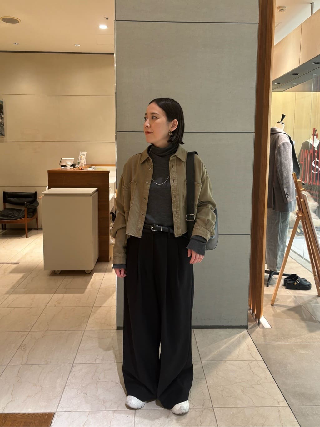 GALLARDAGALANTEの【セットアップ対応】リヨセルショートシャツを使ったコーディネートを紹介します。｜Rakuten Fashion(楽天ファッション／旧楽天ブランドアベニュー)6690213