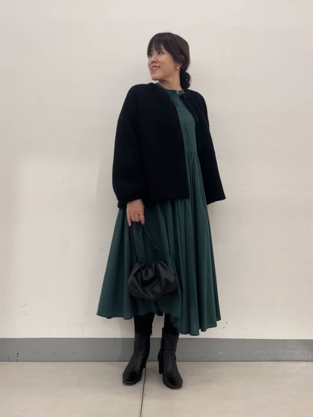 BEARDSLEY | ギャザーワンピース | Rakuten Fashion(楽天ファッション