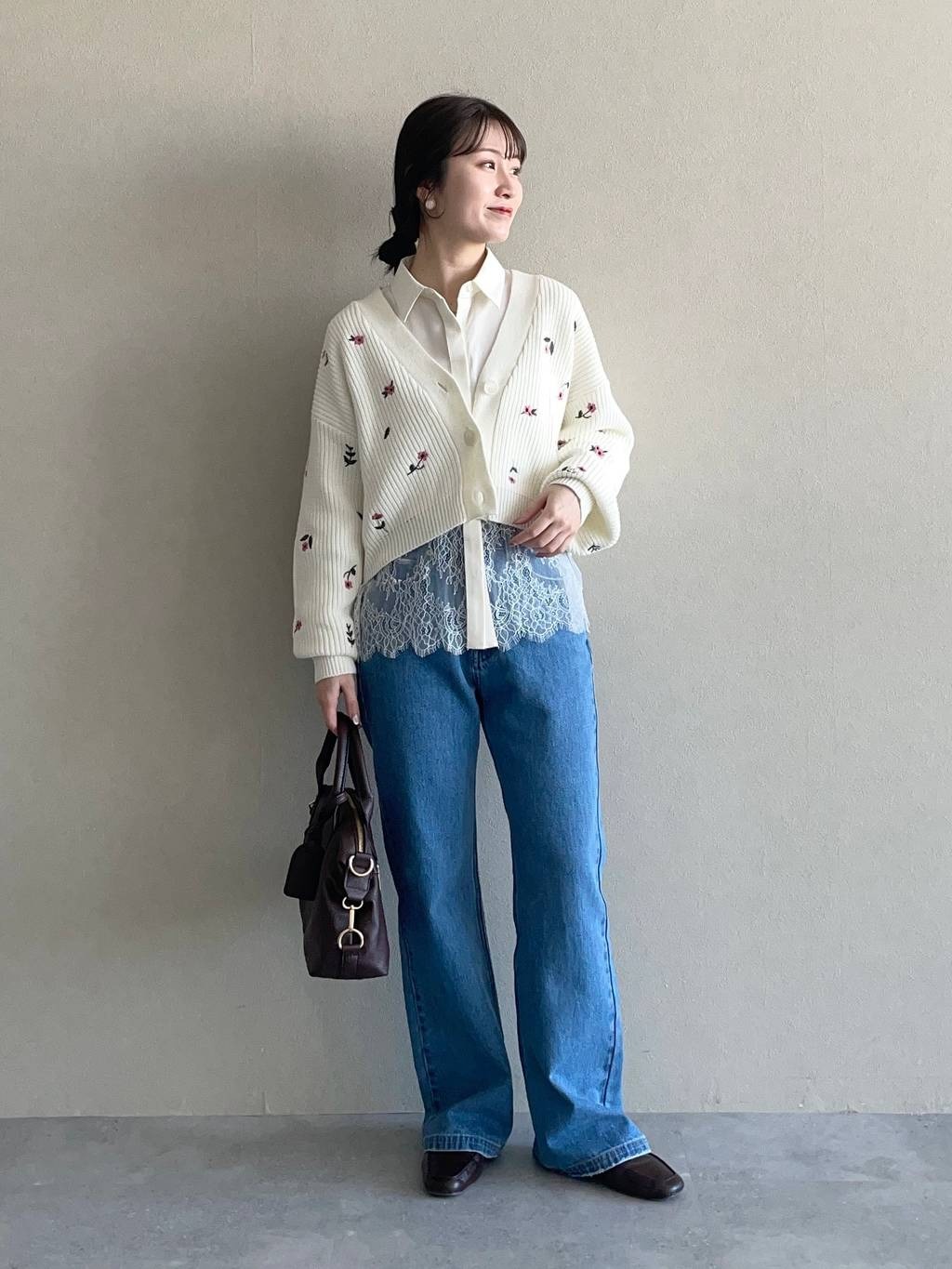 mysty womanの花刺繍ニットアンサンブルを使ったコーディネートを紹介します。｜Rakuten Fashion(楽天ファッション／旧楽天ブランドアベニュー)6712373