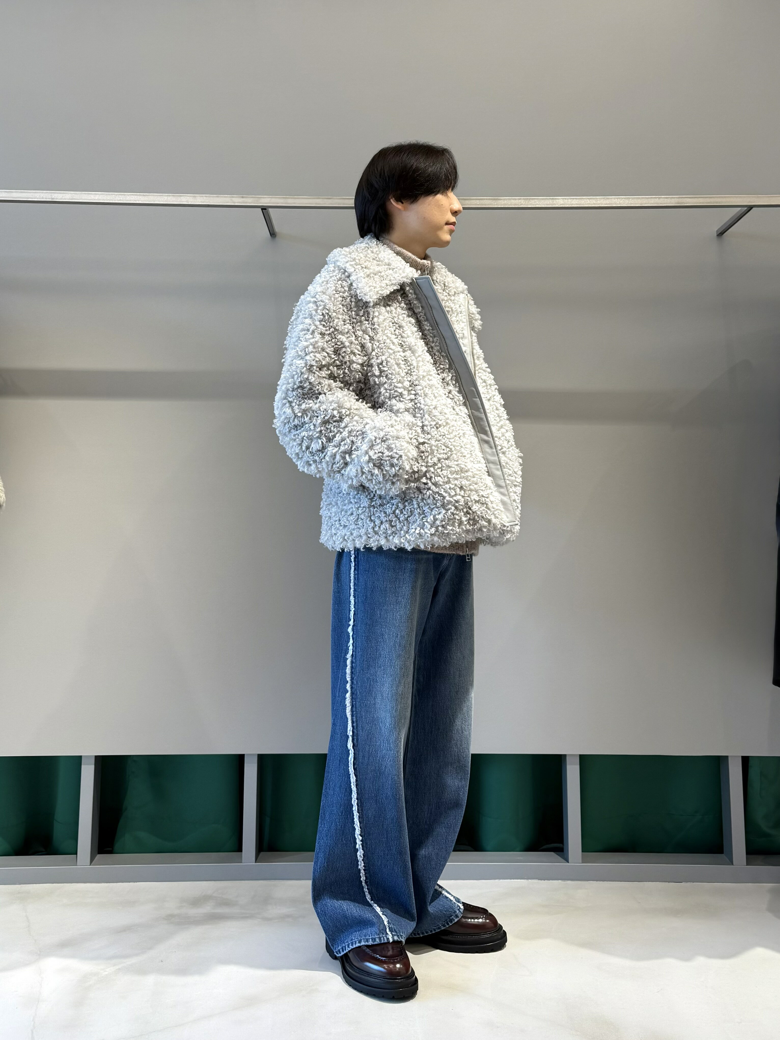 LOVELESSの【UNISEX】カルガンラムライクファーブルゾンを使ったコーディネートを紹介します。｜Rakuten Fashion(楽天ファッション／旧楽天ブランドアベニュー)6719193