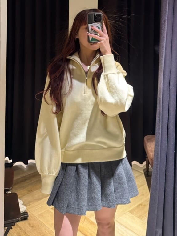 moussyのSWEAT LIKE HALF ZIP ニットトップスを使ったコーディネート