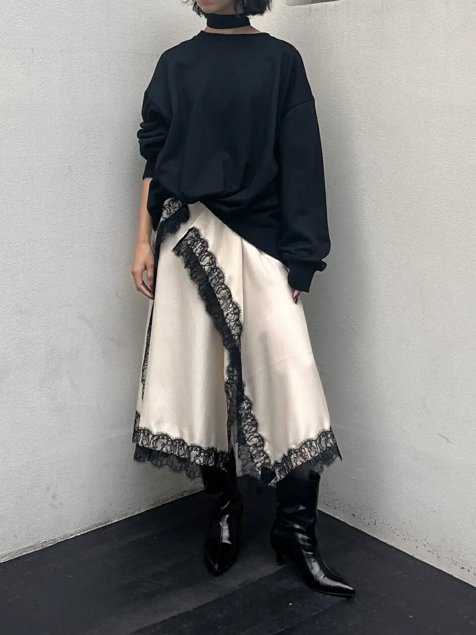 PRANK PROJECTのツイストベルテッドスウェット / Twisted Belted Sweatshirtを使ったコーディネートを紹介します。｜Rakuten Fashion(楽天ファッション／旧楽天ブランドアベニュー)6730598