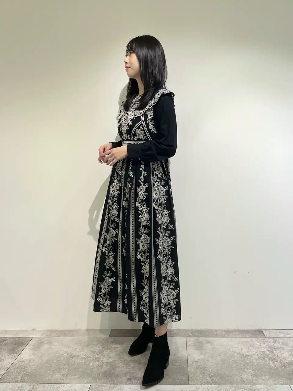 GRACE CONTINENTAL | パターン刺繍ワンピース | Rakuten Fashion(楽天