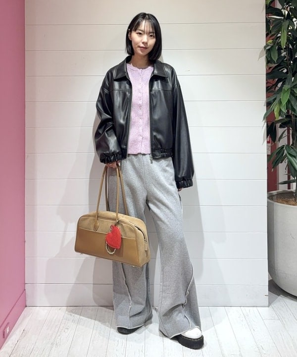 BEAMS WOMEN | スエード ボストン バッグ 2 チャーム付き ギフト