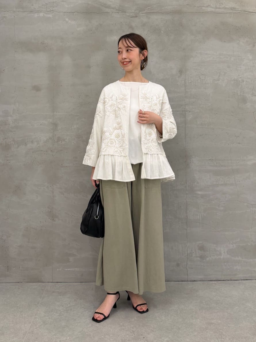 BEARDSLEY | ハンド刺繍裾フリルジャケット | Rakuten Fashion(楽天