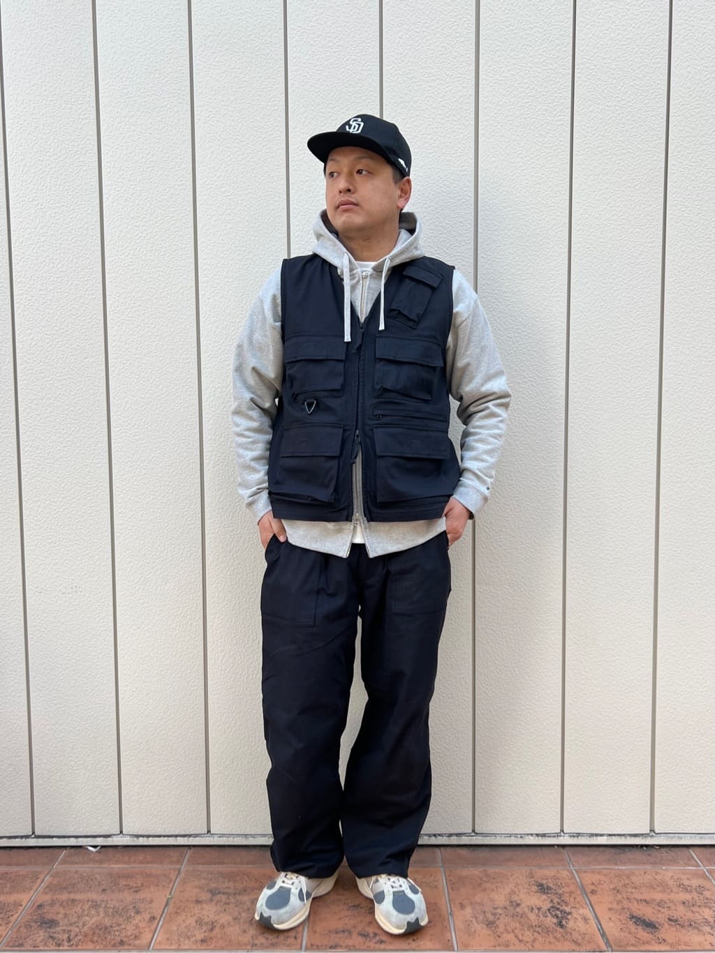 Snow PeakのTAKIBI Herringbone Vestを使ったコーディネートを紹介します。｜Rakuten Fashion(楽天ファッション／旧楽天ブランドアベニュー)6773632