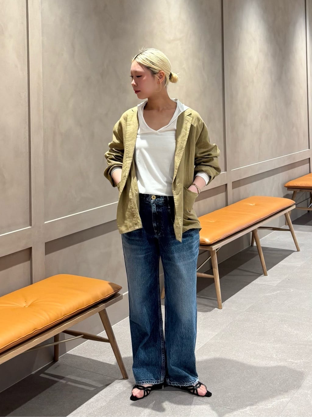 ＜conte＞コットン シアー フーデッドカットソーDK.BROWN 新品未使用 conte＞コットン シアー フーデッドカットソー