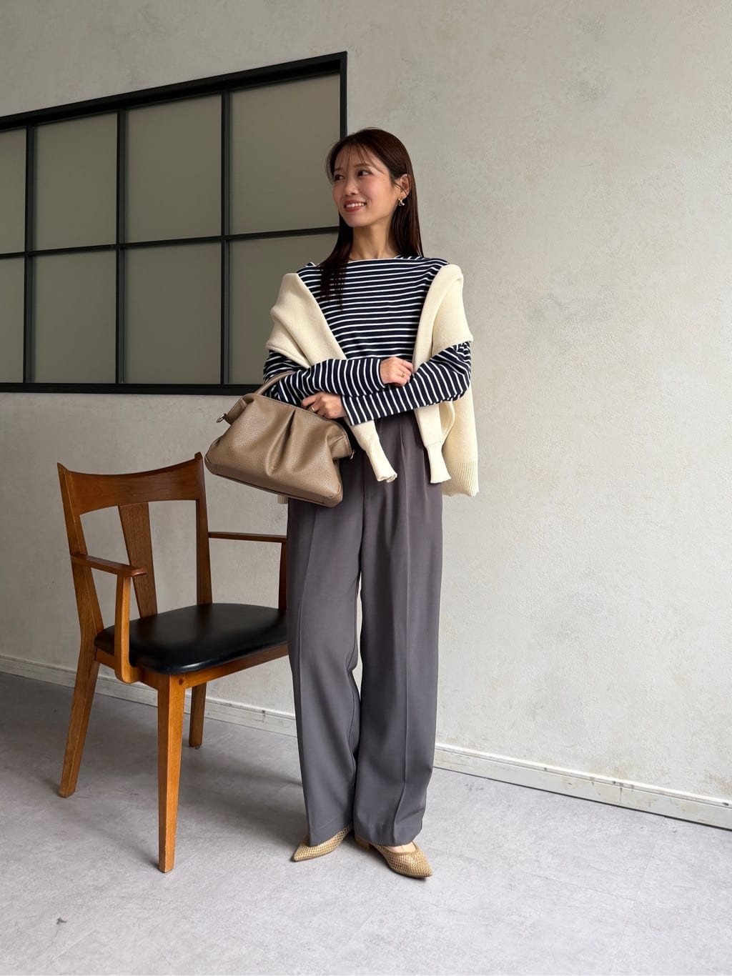 Chez toiの【ITAMI企画】タックミニボストンBAGを使ったコーディネート 