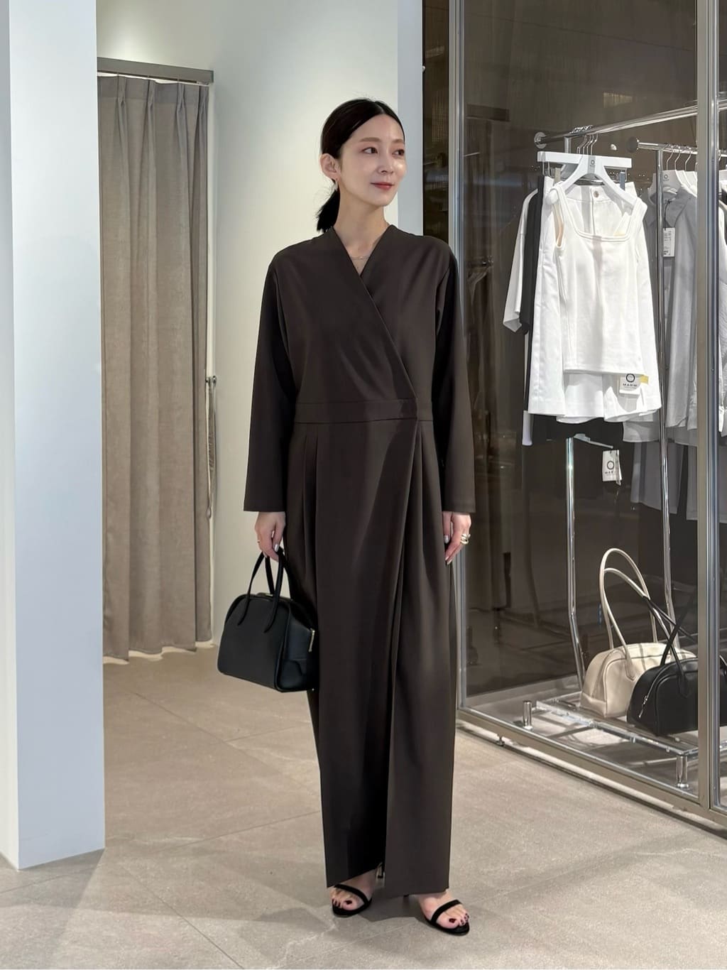 UNITED ARROWS | <conte> アシンメトリー Vネック オールインワン