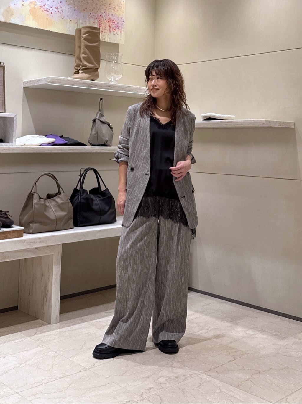 GALLARDAGALANTEの【+1で新鮮コーデ】レースキャミチュニックを使ったコーディネートを紹介します。｜Rakuten Fashion(楽天ファッション／旧楽天ブランドアベニュー)6793224