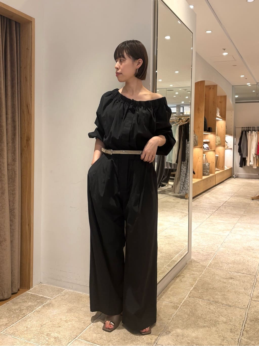 GALLARDAGALANTEのポイントコンチョベルトを使ったコーディネートを紹介します。｜Rakuten Fashion(楽天ファッション／旧楽天ブランドアベニュー)6793329