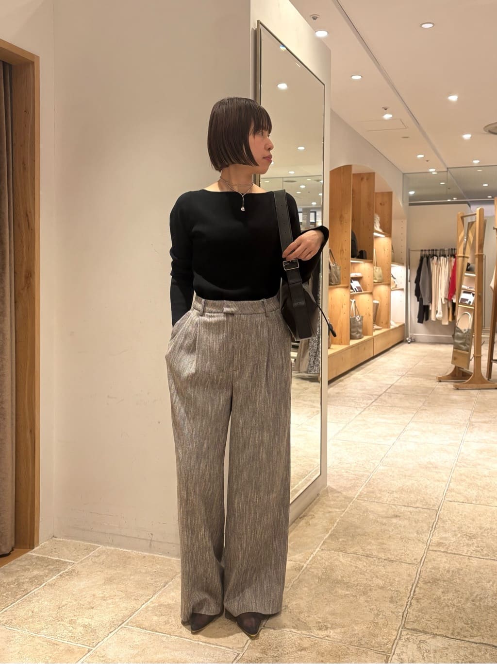 GALLARDAGALANTEの【セットアップ対応】ダブルタックツイードパンツを使ったコーディネートを紹介します。｜Rakuten Fashion(楽天ファッション／旧楽天ブランドアベニュー)6793337